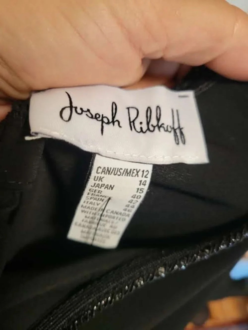 NWT Joseph Ribkoff Black Ruffled Sleeve Evening Top Size 12 - Picture 4 of 5